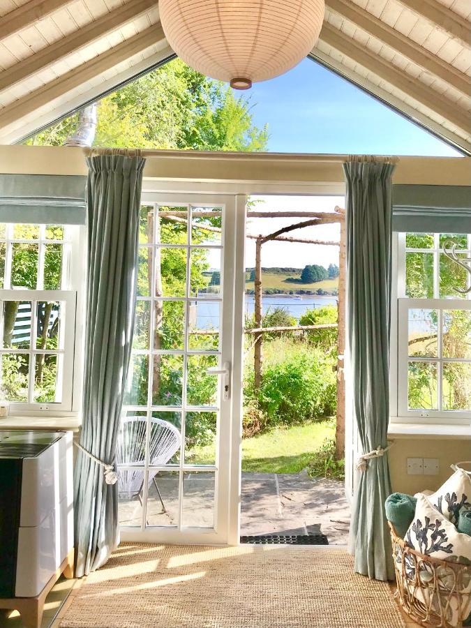 Coastal Chic Waterfront Studio Kinsale Exterior photo