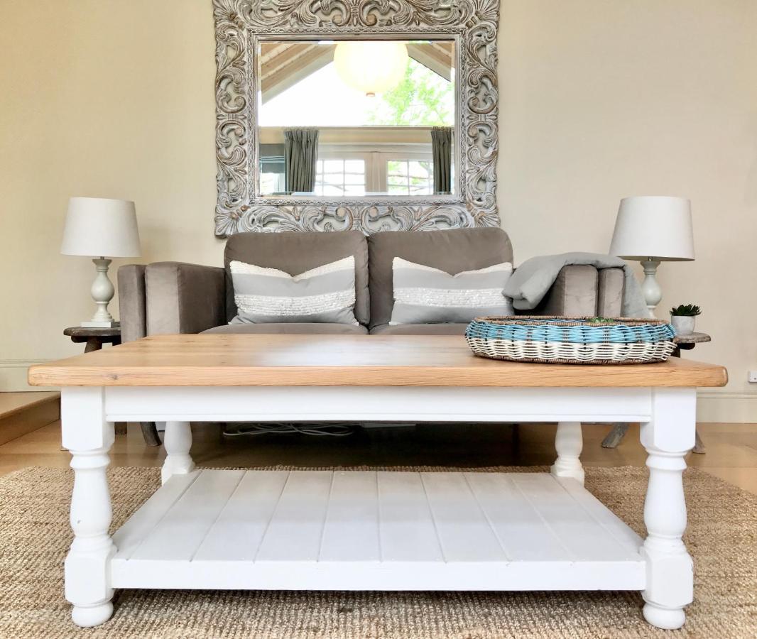 Coastal Chic Waterfront Studio Kinsale Exterior photo