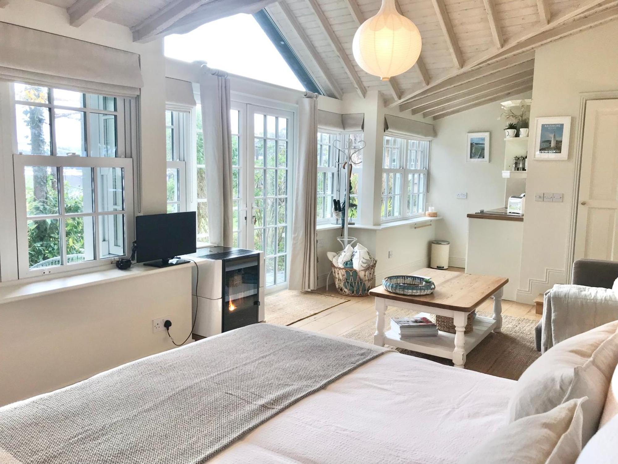 Coastal Chic Waterfront Studio Kinsale Exterior photo