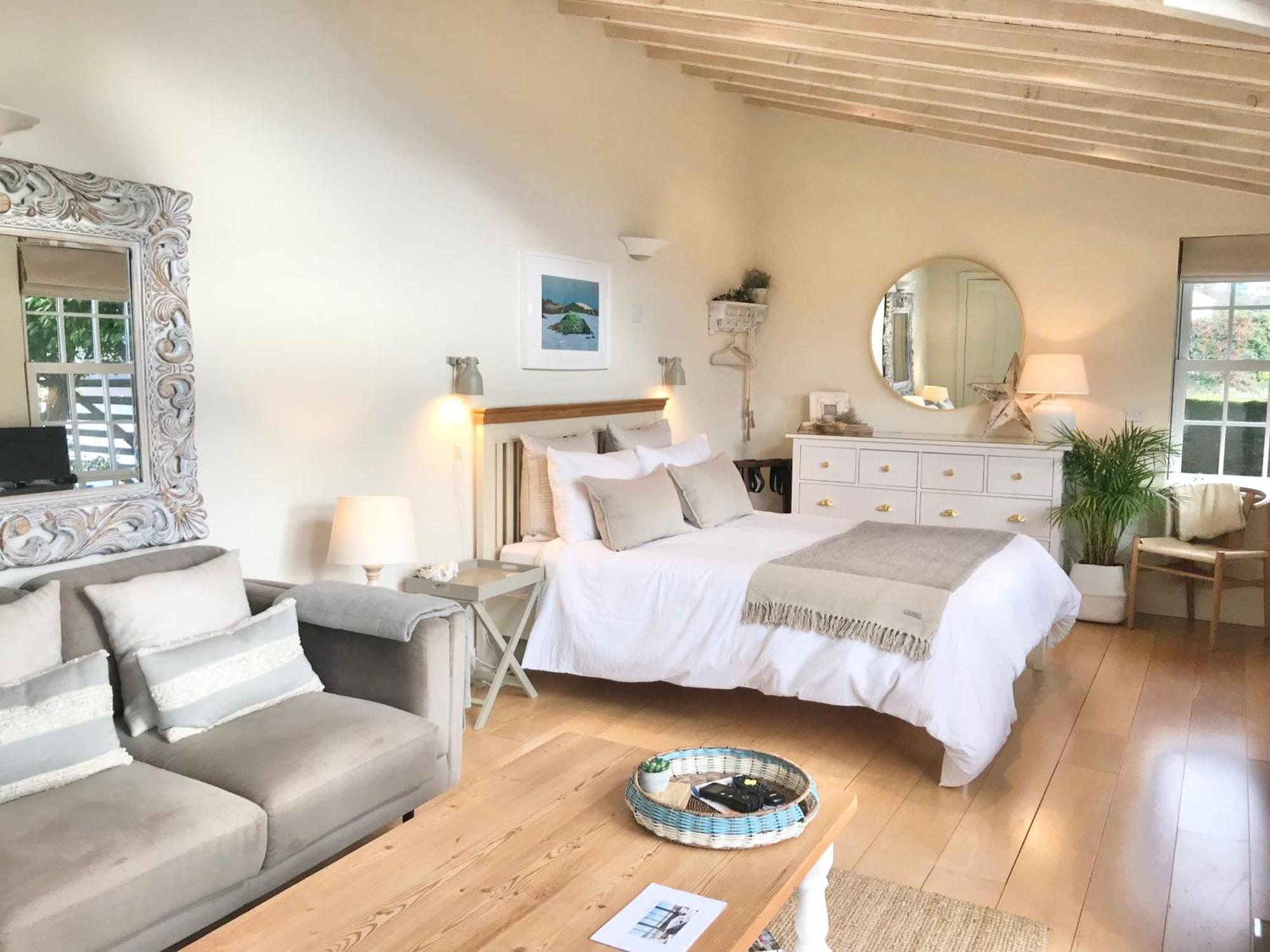Coastal Chic Waterfront Studio Kinsale Exterior photo